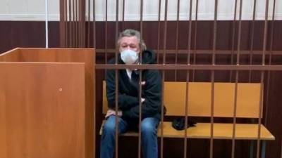 Михаил Ефремов - Шерлок Холмс - Виновнику смертельного ДТП Ефремову предложили стать чтецом в храме - nation-news.ru - Ливан