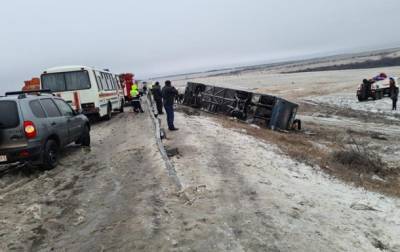 В России попал в аварию автобус по дороге в "ЛДНР", есть жертвы - korrespondent.net - Москва - Россия - Донецк - Ростовская обл. - Луганск