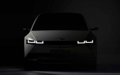 Hyundai опубликовала первые фото кроссовера Ioniq 5 - zr.ru