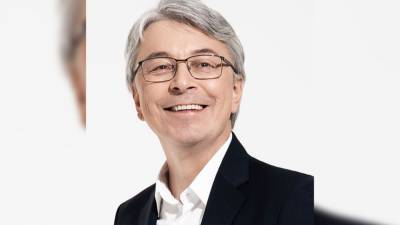 Владимир Зеленский - Александр Ткаченко - Максим Степанов - Идея продлить карантин на Украине возмутила министра культуры - riafan.ru - Киев