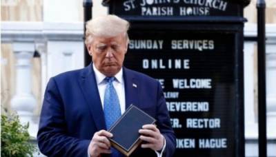 Дональд Трамп - Компания Youtube на неделю заблокировала канал Трампа - enovosty.com - США