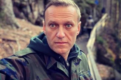 Алексей Навальный - Навальный решил проверить, посадят ли его в России - infox.ru