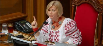 Петр Порошенко - Ярая русофобка и украинизаторша спалилась на русскоязычных... - politnavigator.net - Украина