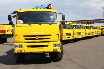 ТОП-10 регионов РФ по объему покупок новых грузовых автомобилей - autostat.ru - Москва - Московская обл. - респ. Татарстан - Югра - Санкт-Петербург