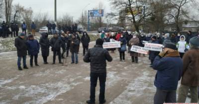 Участники тарифного протеста в Житомире заблокировали выезд из города (ФОТО) - dsnews.ua - Житомир