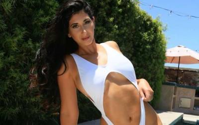 Итальянка бросила спорт и снялась для Playboy - korrespondent.net - Лима