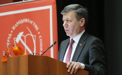 Дмитрий Новиков - В КПРФ пояснили, что означает обострение в США - svpressa.ru - США
