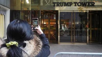 Дональд Трамп - Вильям Де-Блазио - Нью-Йорк объявил о разрыве всех контрактов с компанией семьи Трампа - iz.ru - США - Вашингтон - Нью-Йорк - Нью-Йорк