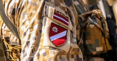 Даниэль Павлютс - Логистику вакцины могут поручить армии - rus.delfi.lv