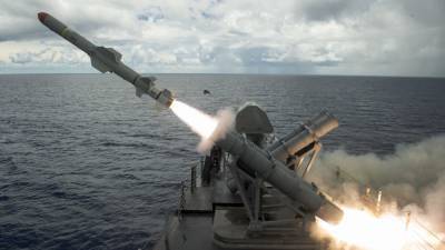 Британский флот вновь продлил использование устаревших ракет Harpoon - politros.com - Англия