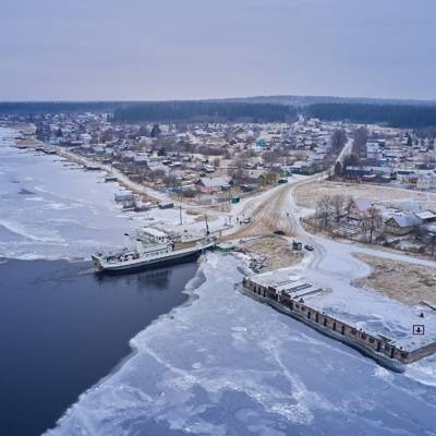 Паром с людьми и машинами под Петербургом зажало льдом при минус 29 градусов - radiomayak.ru - Ленинградская обл. - Санкт-Петербург - район Подпорожский - республика Карелия