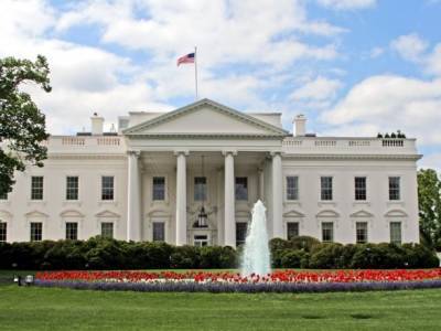 Дональд Трамп - Помощница Трампа в Белом доме освободилась после импичмента - unn.com.ua - США - Киев