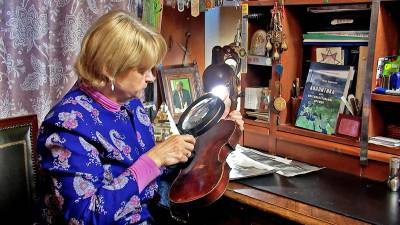 Найденная в Туле скрипка зазвучала после десятилетий тишины - tvc.ru - Москва - Тула - Тульская обл.