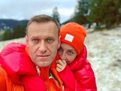 Алексей А.Навальный - ФСИН обещает задержать Навального по возращению в Москву - rosbalt.ru - Москва