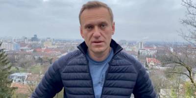 Алексей Навальный - Российские тюремщики пообещали задержать Навального по возвращении из Германии - nv.ua - Москва - Россия