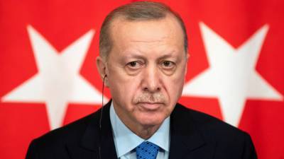Реджеп Эрдоган - Омер Челик - Фахреттин Коджа - В Турции заявили, что Эрдоган вскоре привьётся от коронавируса - russian.rt.com - Турция