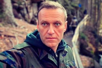 Алексей Навальный - Анатолий Якунин - ФСИН назвала обычной практикой процесс по замене срока Навальному - lenta.ru - Москва