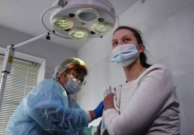 Владимир Путин - Татьяна Голикова - Путин поручил начать массовую вакцинацию от коронавируса - pintnews.ru