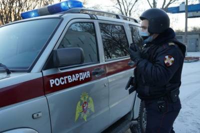 У жительницы Хабкрая сотрудники Росгвардии в сапоге нашли наркотики - hab.aif.ru - Хабаровский край