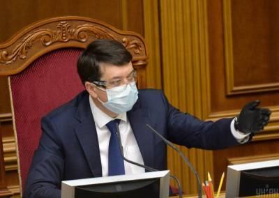 Дмитрий Разумков - Разумков объяснил, почему нардепов не штрафуют за отсутствие маски - sharij.net