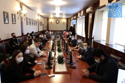 В Махачкале состоялось итоговое заседание регионального отделения ВОД «Волонтеры-медики» - mirmol.ru - Махачкала