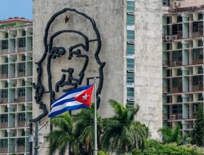 Перед уходом Трамп раздает санкции направо и налево - vpk-news.ru - США - Куба