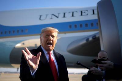 Дональд Трамп - Марк Цукерберг - Аккаунты Трампа в Facebook и Instagram разморозили - lenta.ru - США