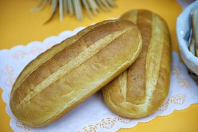 Определены самые популярные у россиян продукты в новогодние праздники - lenta.ru