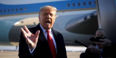 Дональд Трамп - Carlos Barria - Трамп запрашивал информацию о конгрессменах, голосовавших за его импичмент — WSJ - nv.ua - США