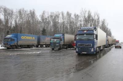 Тяжеловесы перестанут «убивать» русские дороги - pnp.ru