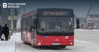 Казанцы пожаловались на водителей автобусов, проезжающих мимо остановки - realnoevremya.ru - Татарстан