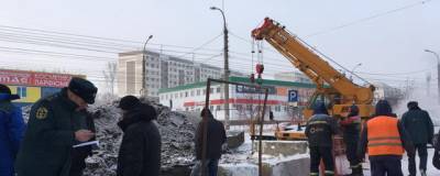 В Новосибирске во время ремонта теплотрассы рабочий упал в камеру с кипятком - runews24.ru - Новосибирск
