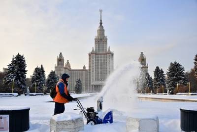 Евгений Тишковец - В Москве выпало рекордное количество осадков - lenta.ru - Москва