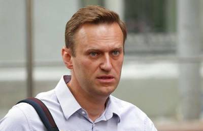 Алексей Навальный - Алексея Навального привезут прямо к трапу самолета, регистрацию за него прошли сотрудники федеральной полиции - argumenti.ru - Москва - Berlin