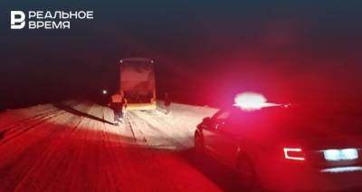 На дороге в Марий Эл застрял автобус «Москва-Казань» из-за нехватки топлива - realnoevremya.ru - Москва - респ. Татарстан - Казань - респ. Марий Эл
