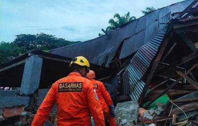 Число жертв землетрясения в Индонезии увеличилось до 78 - govoritmoskva.ru - Индонезия