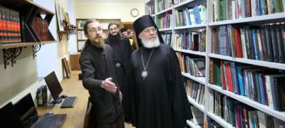Монастырь в Карелии обзавелся современной библиотекой с компьютерами и редкими книгами (ФОТО) - stolicaonego.ru - республика Карелия