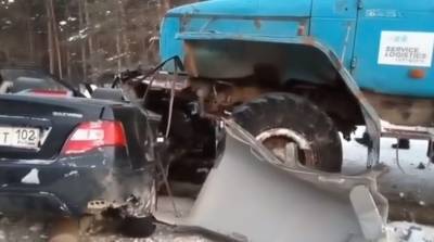 В жутком ДТП на трассе в Башкирии погибли два человека - bash.news - Башкирия - Белорецк - район Белорецкий