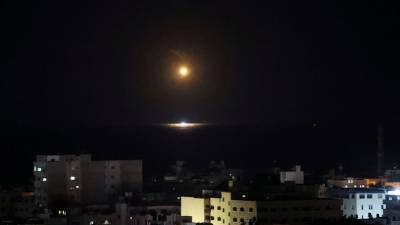 Израиль нанес удар по объектам ХАМАС в секторе Газа - gazeta.ru - США - Сирия - Судан - Иран - Ашдод