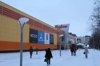 В Тюмени арестован мужчина, который пронес в ТЦ «Гудвин» бутылку с бензином - znak.com - Тюмень - Тюменская обл.