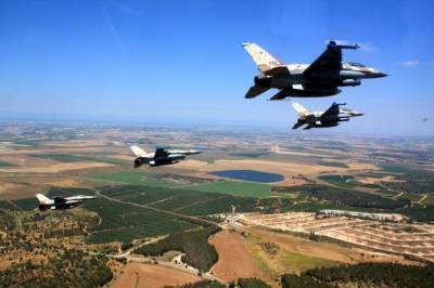 Владислава Грин - ВВС Израиля нанесли удар на севере сектора Газа - nation-news.ru - США - Египет - Япония - Канада - Иордания - Ашдод