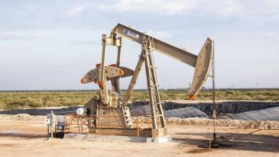 ФТС: Россия в январе-ноябре снизила экспорт нефти на 11% - delovoe.tv - Россия