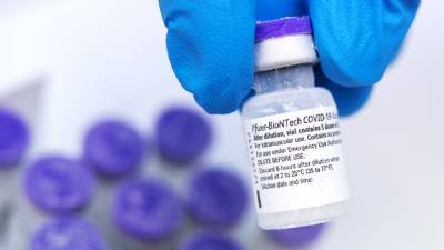 В Норвегии сомневаются в безопасности вакцины Pfizer для пожилых - sharij.net - Норвегия