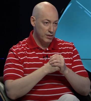 Владимир Зеленский - Дмитрий Гордон - Наталья Поклонская - Юлия Мендель - Игорь Стрелков - Дмитрия Гордона на Украине высмеяли за организацию «спецоперации» с Поклонской и Стрелковым - actualnews.org - Гаага