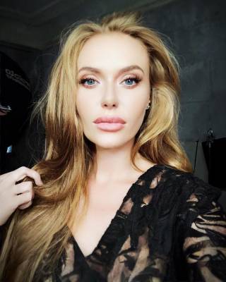 Слава Каминская - Горячая штучка: Слава Каминская показала свою фигуру в нижнем белье - news.bigmir.net