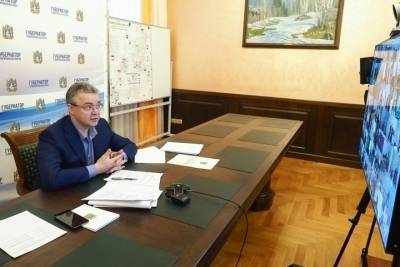 Владимир Владимиров - Осадки изменили к лучшему ситуацию в АПК Ставрополья - kavkaz.mk.ru - Ставрополье