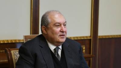 Армен Саркисян - Арсен Торосян - Анаит Аванесян - Президент Армении назначил нового главу Минздрава - russian.rt.com