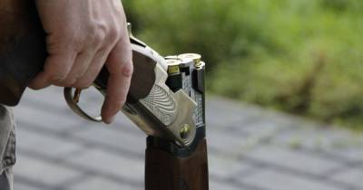 Предупреждал заранее: в Днепре мужчина выстрелил себе в голову из ружья - tsn.ua - США - Днепр