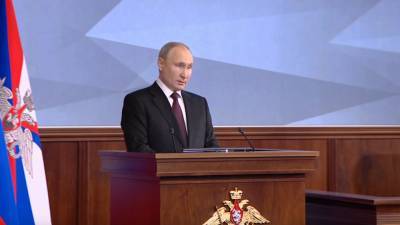 Владимир Путин - Путин предложил увеличить финансирование проектов нефтегазохимии - riafan.ru - Москва