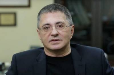 Александр Мясников - Навсегда бросил курить: доктор Мясников поделился собственным опытом - from-ua.com - Крым